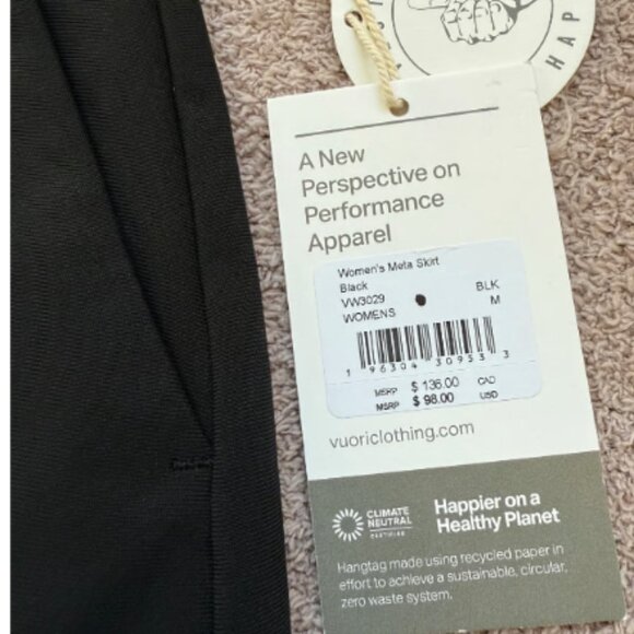 NEW - Vuori - Meta Skirt - Black - Picture 7 of 9